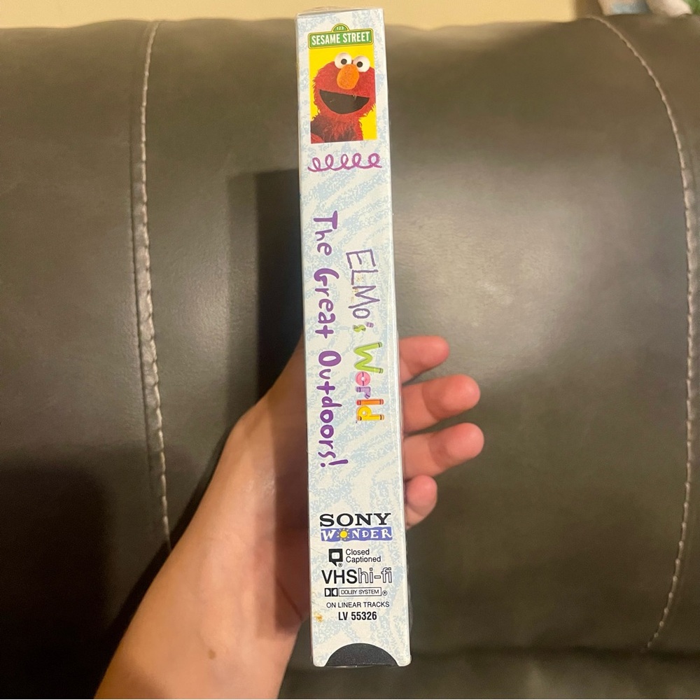 Vintage New Sesame Street Elmo's World The Great Outdoors VHS 2000s Sony Wonder - Picture 5 of 5